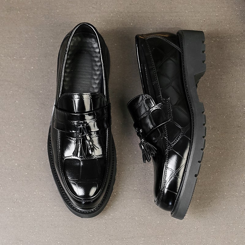 Men'S Large Size Slip-On Loafers British Style Casual Versatile Outdoor Popular Four-Season Pointed Toe Fashion Leather Shoes - Image 4
