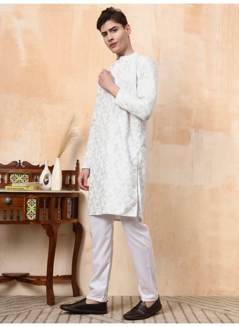 Devoiler Mens White Silver Jari Work Cotton Kurta Set - Image 3