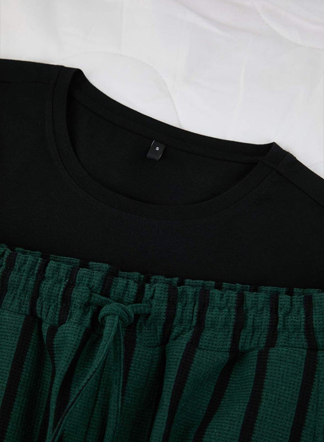trendyol BlackGreen Regular Fit Striped Textured Knitted Pajama Set - Image 3
