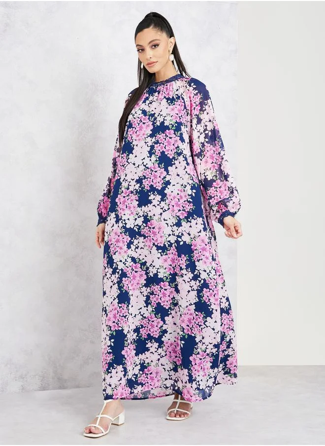 Styli Lace Detail Floral Print Shift Maxi Dress