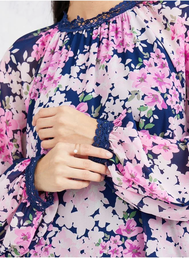 Styli Lace Detail Floral Print Shift Maxi Dress