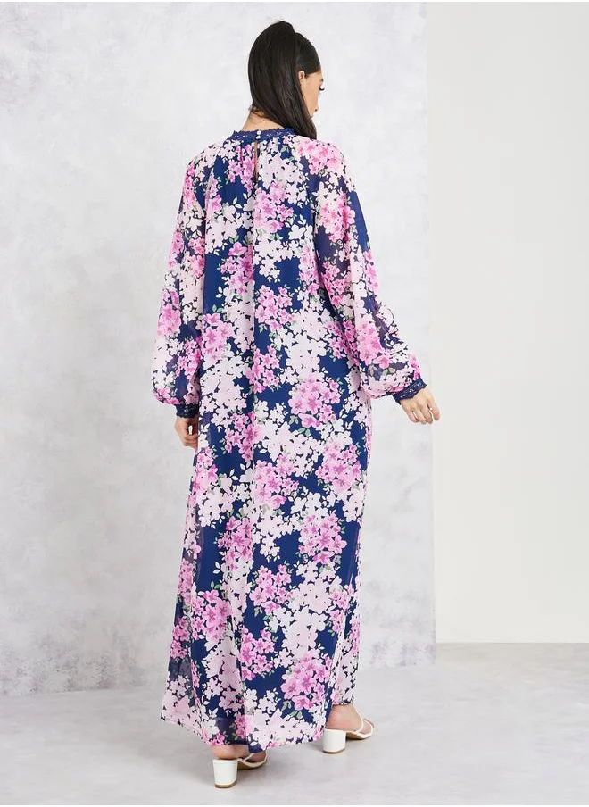 Styli Lace Detail Floral Print Shift Maxi Dress