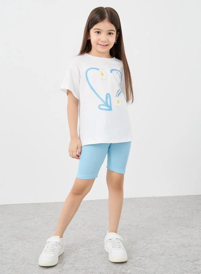 ستايلي Styli Heart Graphic Oversized T-Shirt and Shorts Set