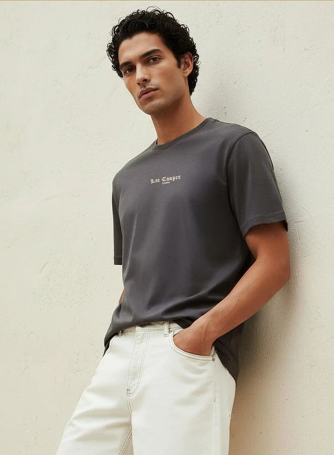 لي كوبر Lee Cooper Men Regular Fit Crew Neck Short Sleeve Logo Print T-shirt