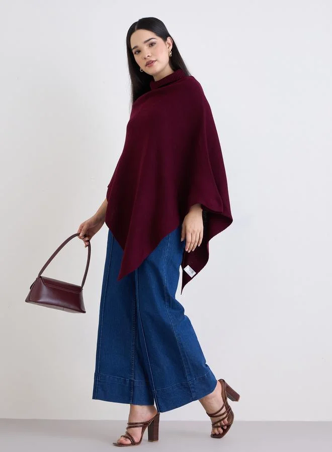 ستايلي كنزة فضفاضة بياقة عالية وأكمام كيب