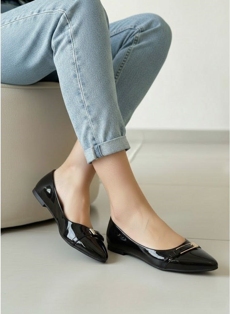 لايف ستيلاش  حذاء باليرينا مسطح من الجلد اللامع  BN-516 - أسود - Image 1