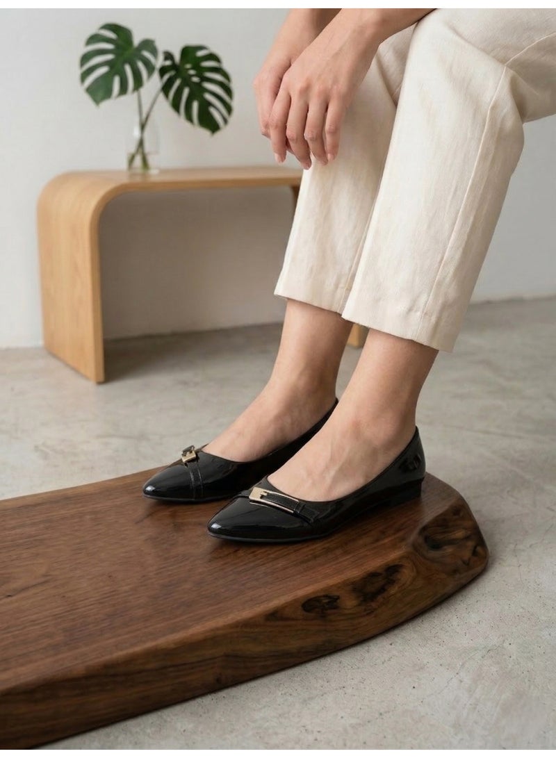 لايف ستيلاش  حذاء باليرينا مسطح من الجلد اللامع  BN-516 - أسود - Image 1