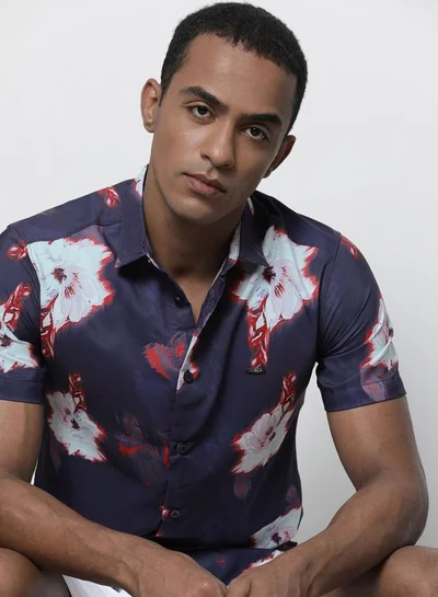 The Indian Garage Co Men Slim Fit Abstract Printed Half Sleeves Spread Collar Resort Wear Shirt