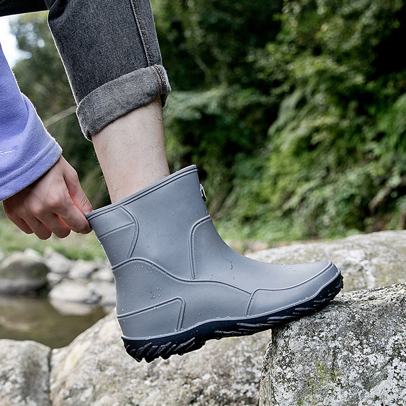 German-Style Men'S Mid-Calf Rain Boots, Men'S Fishing Shoes, Kitchen Work Shoes, Car Wash Shoes, Rubber Slip-On Shoes, Non-Slip Sports Style - Image 4