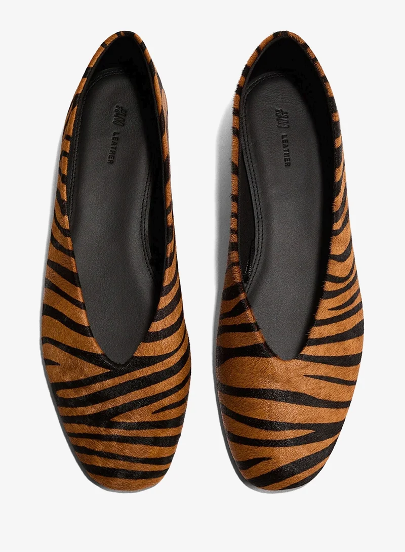 H&M Leather ballet flats
