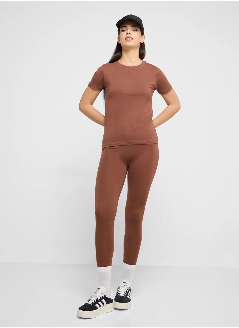 Ginger Basics Regular Crew Neck T-shirt