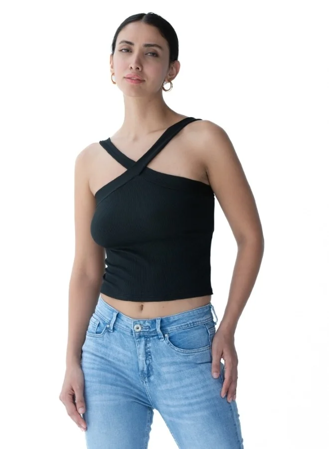 هايليز Classic black crop top with a stylish cross-back design, suitable for casual occasions.