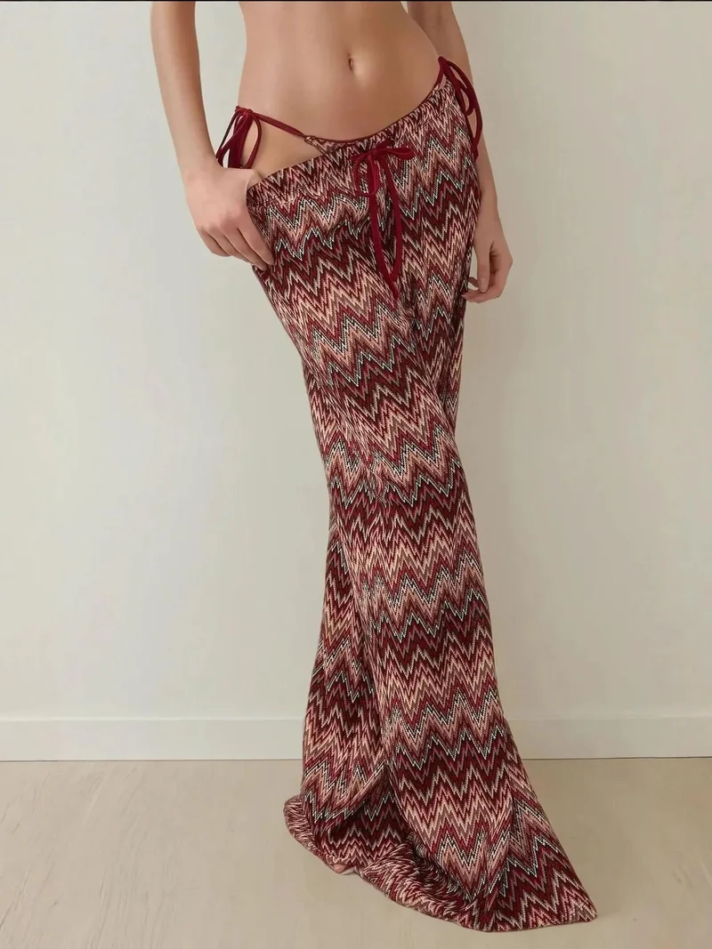 زوبعة بنطلون محبوك واسع الساق ملون