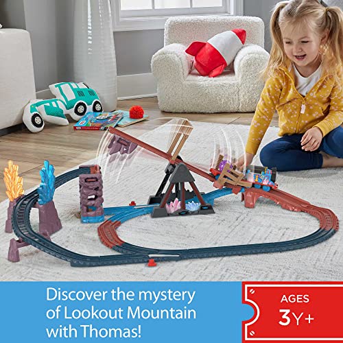 THOMAS & FRIENDS مجموعة قطار توماس وأصدقائه الكهربائية مغامرة كهوف الكريستال مع توماس، جسر متأرجح و8 أقدام من المسار للأطفال في سن ما قبل المدرسة من عمر 3 سنوات فما فوق - Image 4
