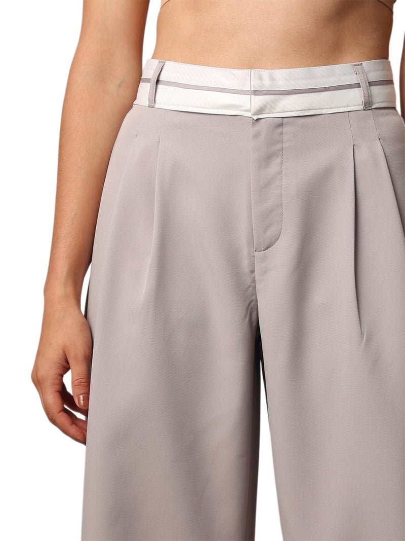 ONLY Women Solid Regular Fit Casual Grey Regular Pants - Image 3