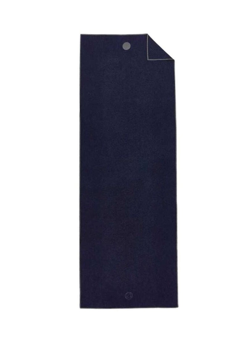 Manduka Yogitoes Skidless Mat Towel Midnight Standard  - Image 2