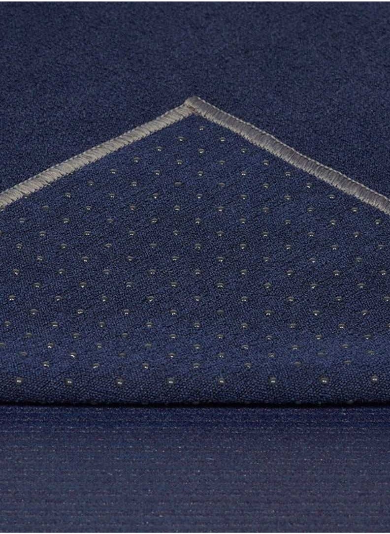Manduka Yogitoes Skidless Mat Towel Midnight Standard  - Image 4
