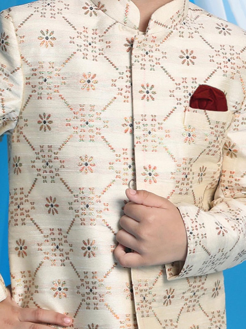 VASTRAMAY Boys' Beige and Maroon Sherwani Set_VASBSW027nCDMA_36 - Image 4