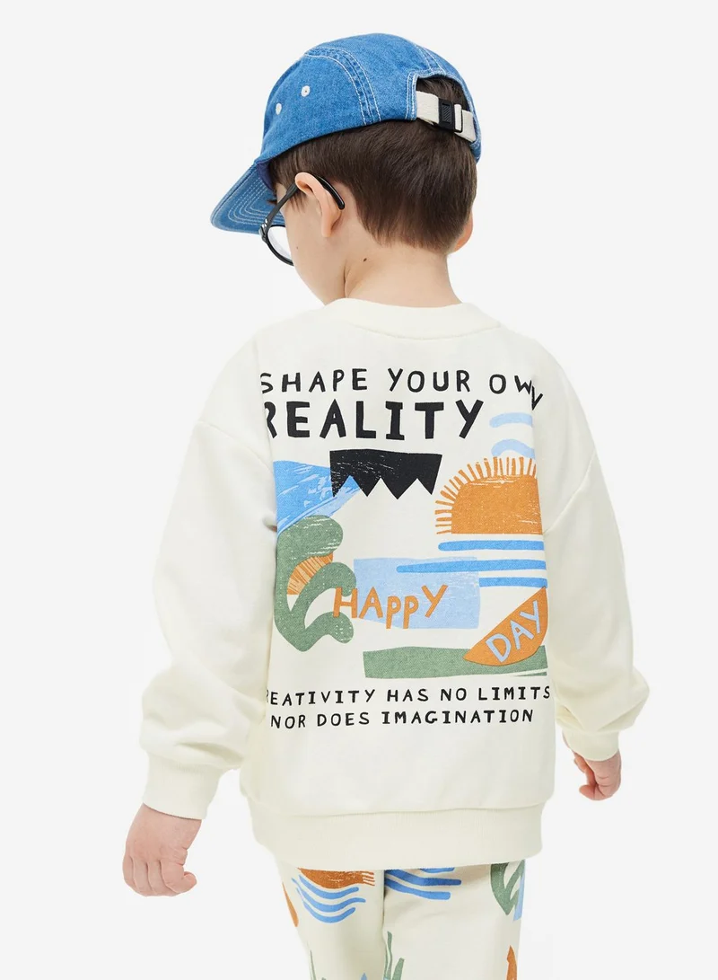 H&M Kids 2 Piece Graphic Sweatshirt And Shorts Set