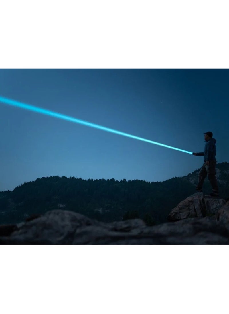 Well Tool W4 Flashlight - 3400 Meters - 568 Lumens - 5000mAh Battery - Aluminum Body - Sharp Focus