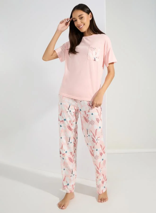 Styli Large Scale Floral Print Pocket T-Shirt & Pyjama Set
