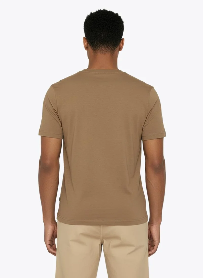Nautica Men Regular Fit Short Sleeve T-Shirt for Everyday Casual Wear-Brown