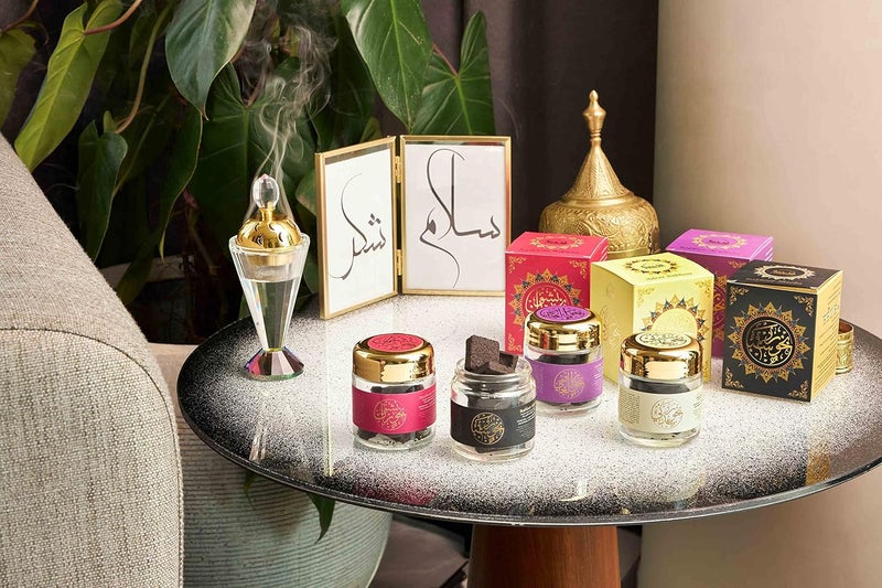 DUKHNI Yemeni Oud Bakhoor Collection by Dukhni Bakhoor Sheeba Nashwan Bakhoor Adeni Bakhoor Bakhoor Al Ghawi Arabic Incense 40 Grams x 4 Jars Perfect for Prayer Ramadan Gifts - Image 2