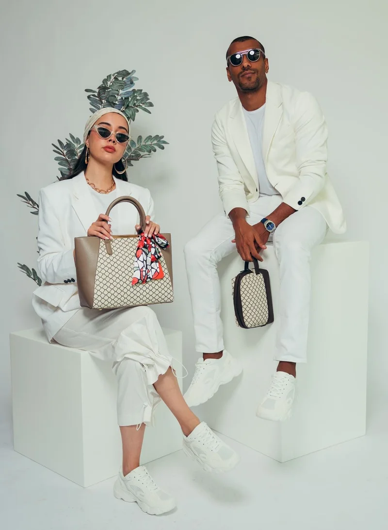 ميلانو إيكولايت