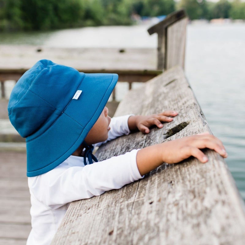 green sprouts i Play Breathable Infant Toddler Bucket Sun Protection & Swim Hat (Navy, 9-18 Months) - Image 4