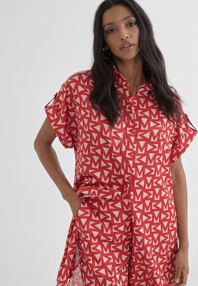 Lola Casademunt Long shirt with monogrammed M