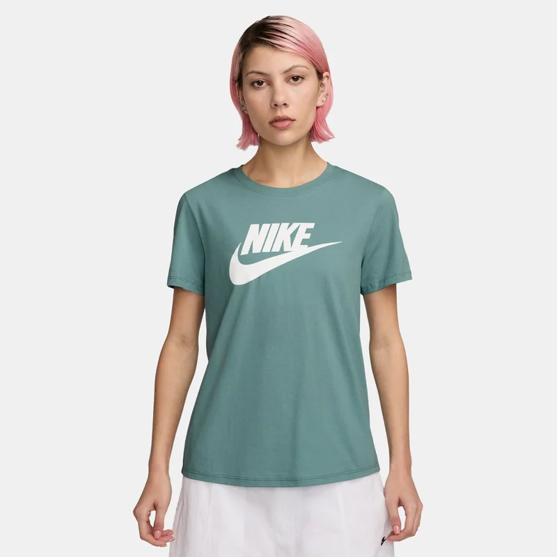 Nike Women's Sportswear Essentials Logo T-Shirt