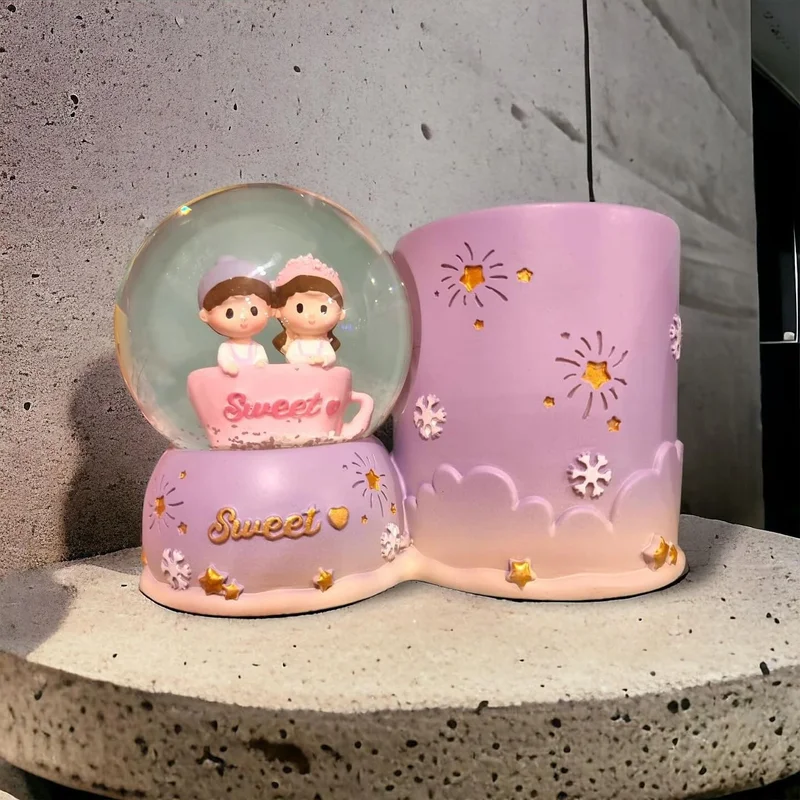 ام جي تويز Lover Themed Desktop Pen Holder and Snow Globe Illuminated Gift