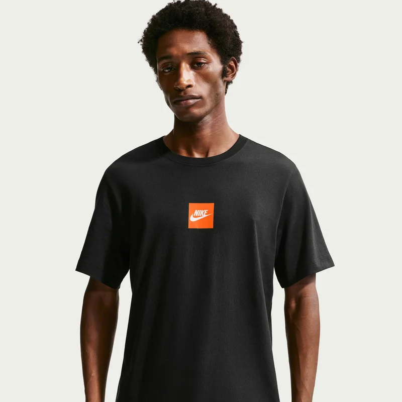 Nike Men's Sportswear T-Shirt