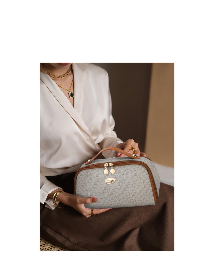 Makeup Bag Organizer, PU Leather Toiletry Bag for Women, Cosmetic Bags for Women with Portable Handle Open Flat Toiletry Bag Grass Weaving Pattern PU Leather Grey, Travel Cosmetic Organizer Bag