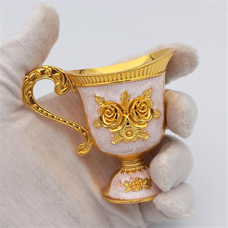 Refined European Engraved Alloy Champagne Glass with Floral Patterns for Formal and Home Decor Elegant European Delicate Flower Homes Decors and Parties - Image 4