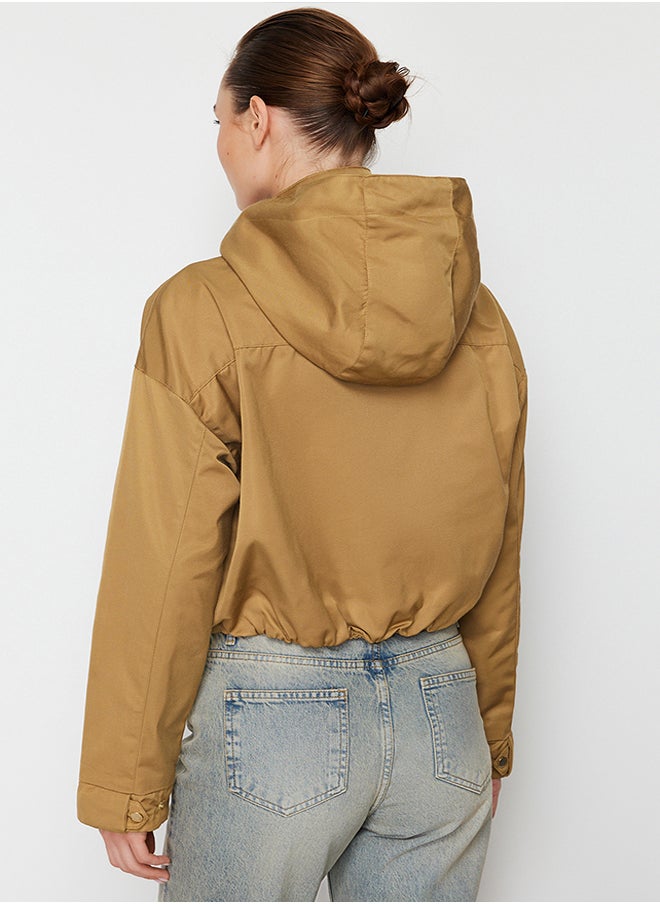 trendyol - Beige Oversize Crop Sleeve Curling Detailed Thin Raincoat Windbreaker Coat TWOSS24MO00020 - Image 1