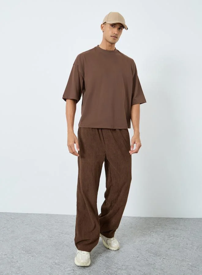 Styli Styli Men Khaki Solid Boxy Fit Crew Neck T-Shirt