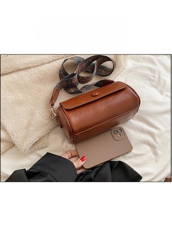WAOKN Women's Retro Versatile Shoulder Bag, Ladies Solid Color Simple Armpit Bag Sling Bag Side Bag, Solid Color PU Leather Cylinder Bag Tote Bag Handbag Gift Bag  - Image 3