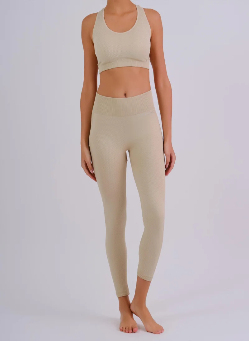 ايسلا اند ايفي Isla & Evie Activewear Sports Top