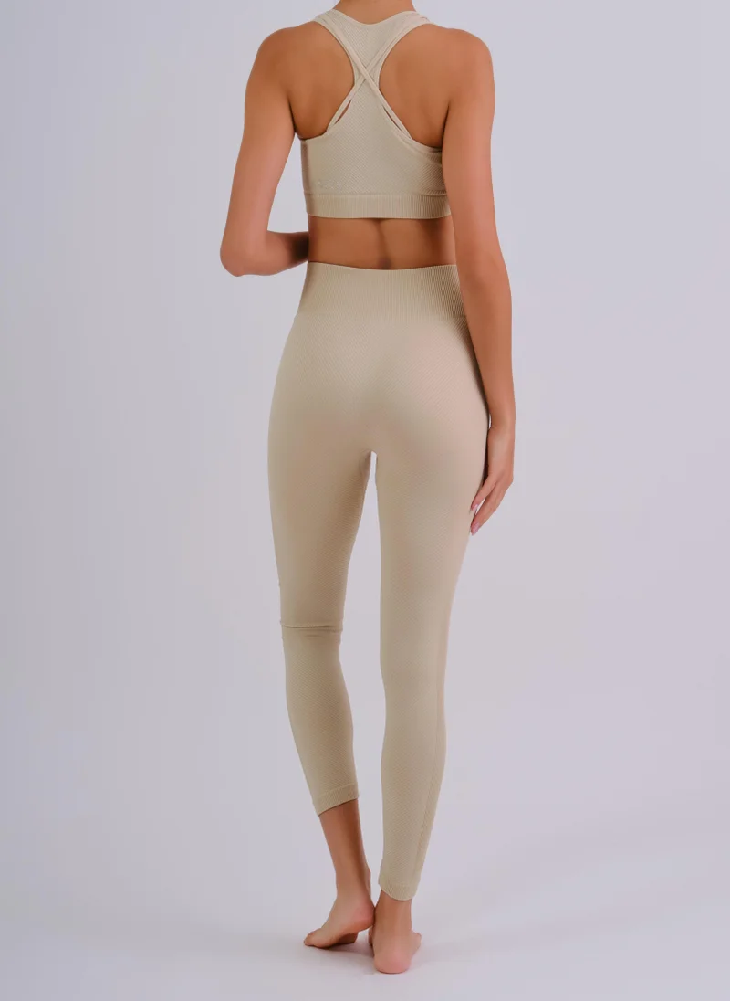 ايسلا اند ايفي Isla & Evie Activewear Sports Top