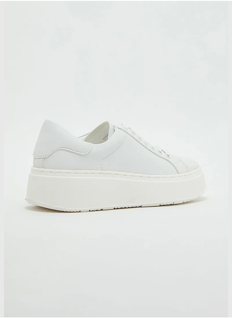 CCC Platform outsole sneaker