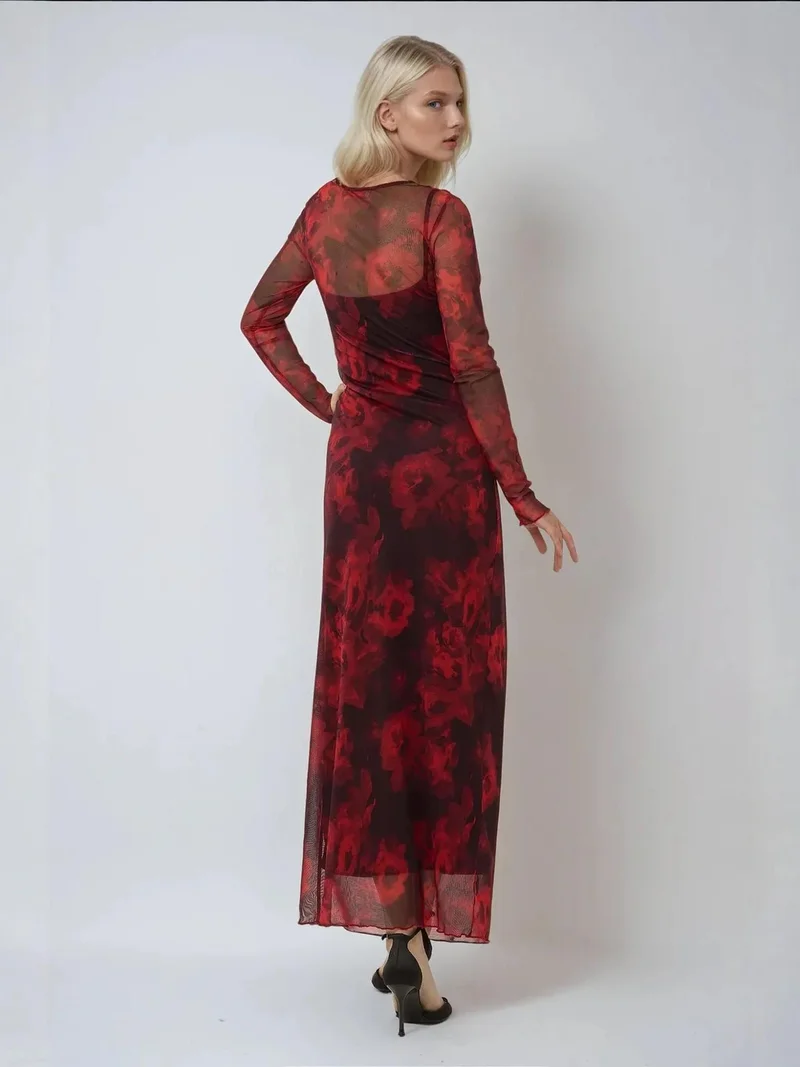 هيكاب فستان ماكسي ضيق بطبعات زهور من الشبك