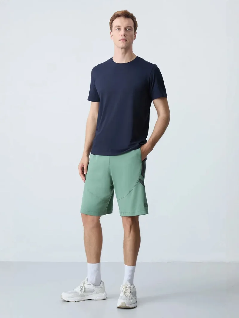 تومي لايف TOMMY Men's Fleece Sweat Shorts