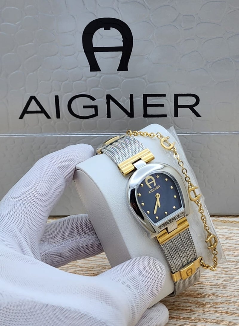AIGNER The most luxurious watch and bracelet of a women's model by Aigner 