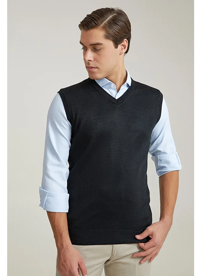 D'S DAMAT Regular Fit Black Plain Knit Sweater 9HF060636282M