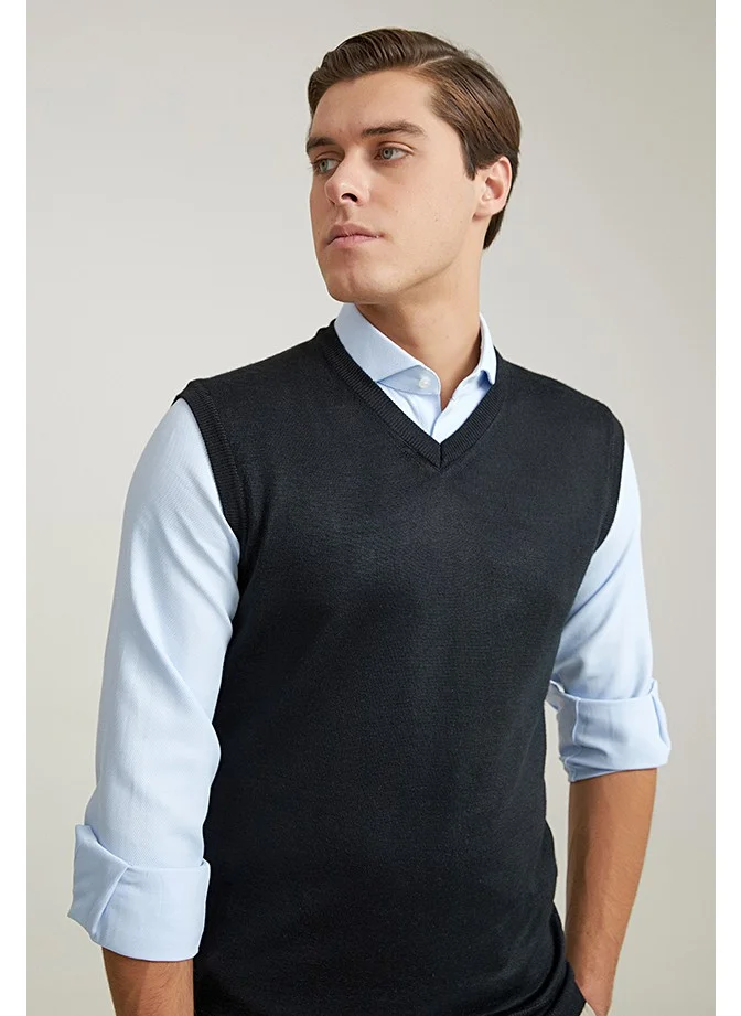 D'S DAMAT Regular Fit Black Plain Knit Sweater 9HF060636282M