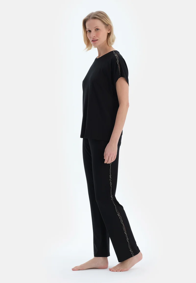 dagi  Regular/Classic Fit T-shirt & Trousers Pajama Sets Crew Neck Viscose Blend Sleepwear for Women | Best Price UAE