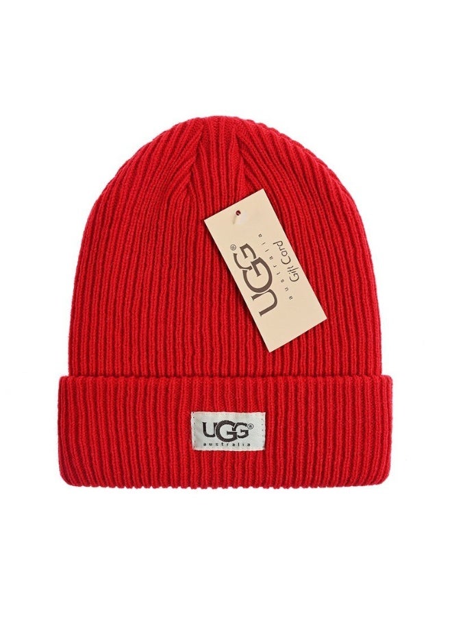 UGG Bright Red Ribbed Knit Beanie - Bold & Cozy Winter Statement Piece 577Size