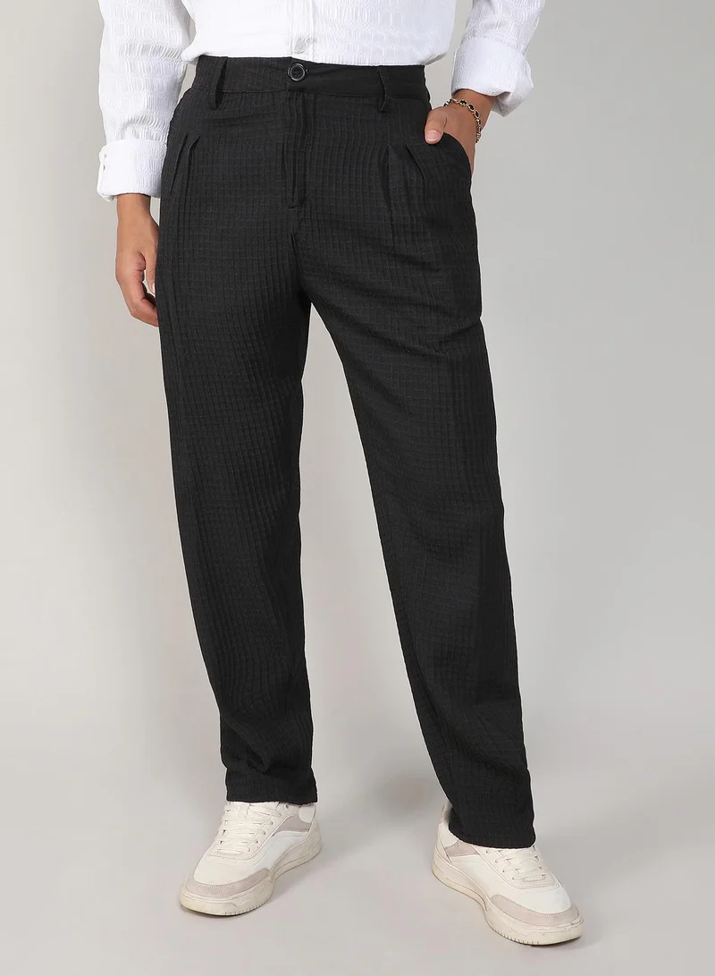 Campus Sutra Men's Charcoal Black Textured Graph Check Trousers For Casual Wear | 4 Pockets | Mid- Rise | Button Closure | Trousers Crafted With Comfort Fit For Everyday Wear