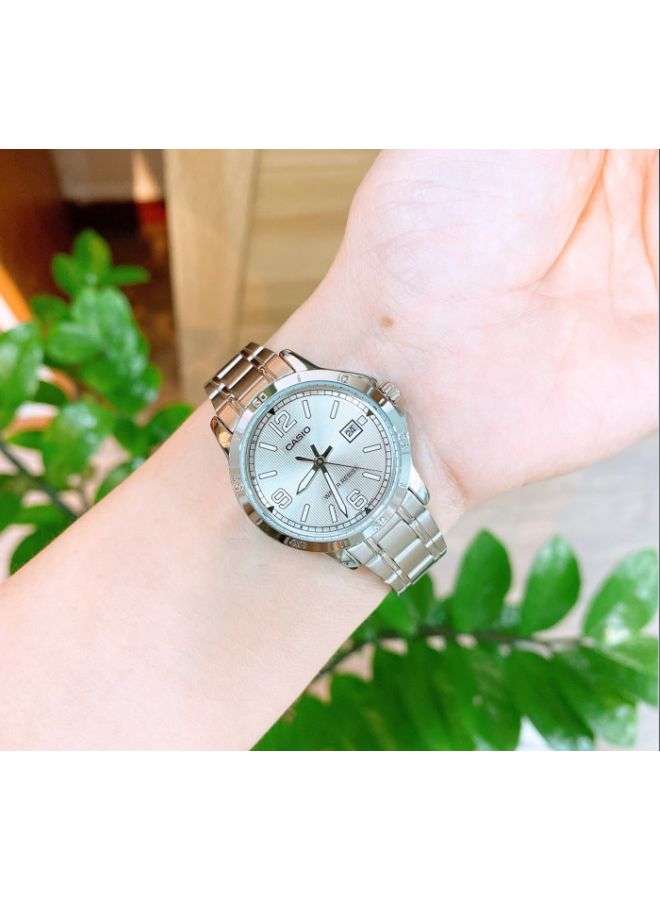 CASIO Men Stainless Steel Round Shape Analog Watch MTP-V004D-7B2UDF - 47 mm - Silver - Image 5